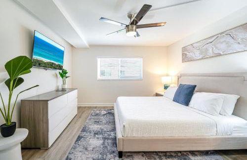 Coastal Escape Walk to Beach Pool and Gym - Photo 31