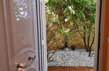 Sweet Suite - Photo 4