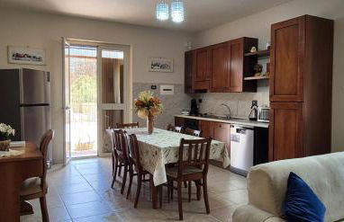 Villa Gioiosa Vacation in Sicily with private fenced pool & hydro-massage Please read, leggete, Host info before requesting - Foto 55