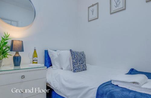 Inviting 2-Bed apartments - Perfect for Contractors & Business Travellers Parking - Wi-Fi - Netflix - Foto 3