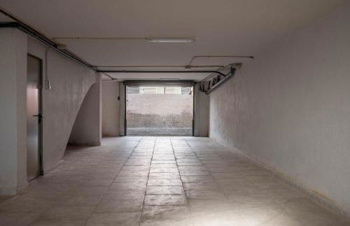 AT130 Casa con piscina privada, aire acondicionado y garaje - Foto 32