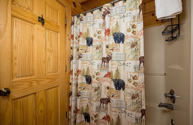 MooseBehaving - Two Bedroom Cabin - Foto 7