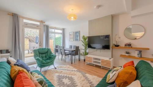 Central 3 Bedroom House With Garden - Foto 1