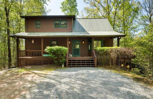 Boujee Bear Lodge - A Peaceful Cabin in the Woods - Photo 7