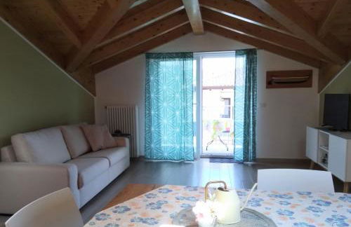 Dreaming Feriolo - mansarded apartment by Danilo Apartments - Foto 26