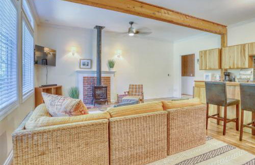 Twin Cedars Getaway - Meredith Lodging - Foto 3