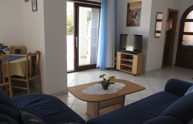 Apartment Stipo - 3 Bedrooms - Photo 1