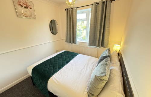 Cosy and comfy 4-bed house in Burnham Slough Near Legoland and Winsdor Castle - Foto 14