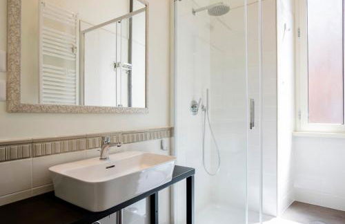 Flat Three - Photo 53