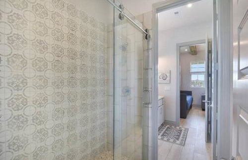 Rise and Shine Beach House with Ocean Views and Pointe West Resort Pools - Foto 6