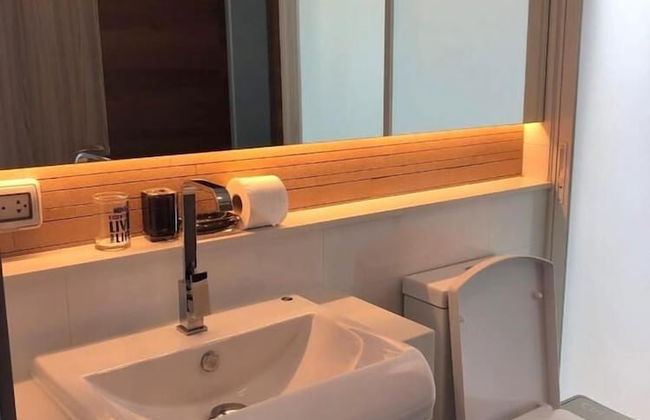 Beachfront Bang Saray By RoomQuest Hotel - Foto 9