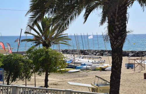 Apartamentos Les Barbes - Foto 15