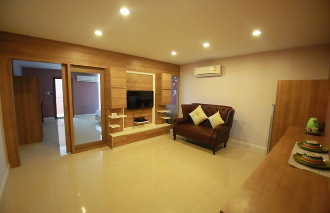 Pintree Service Apartment Pattaya - Foto 34