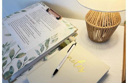 White Magnolia - Bakery Treats, Walk to Beach, Strand, Cruise, Pleasure Pier - Foto 66