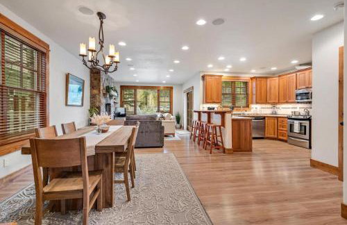 Cozy Spacious Mountain Home Close To Everything - Foto 7