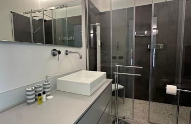 Modern flat with a stunning view in Cuneo center - Foto 13