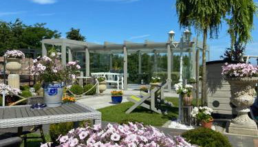 Domki Nad Rozlewiskiem Sarbinowo Basen, Małpi Gaj w Świetlicy - Wszystko dla Dzieci, Rowery, Ognisko - Foto 1, Garden