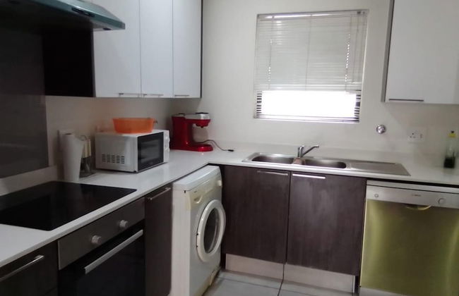 Pool-bbq-3br-2baths-parking-safe-family-friendly - Photo 11