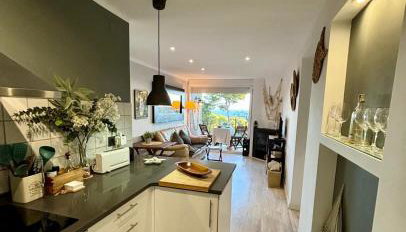 Apartamento recien reformado a 300 metros del mar - Foto 3