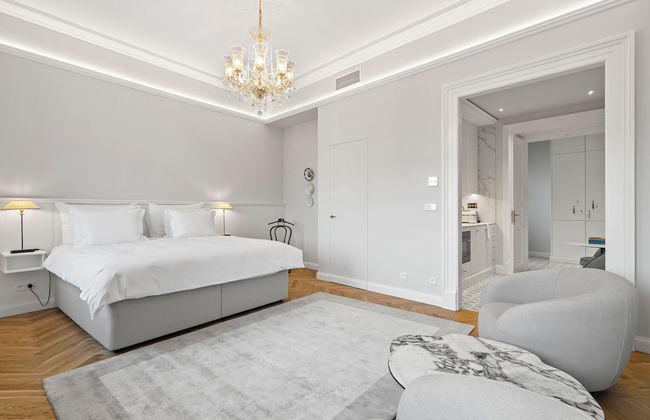 Vodičkova Luxury Suites - Photo 36