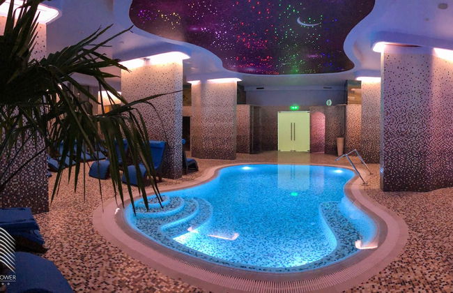 White Tower Mamaia - Foto 20