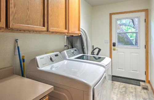 10 Acres with Stunning Views Apple Hill Home! - Foto 22