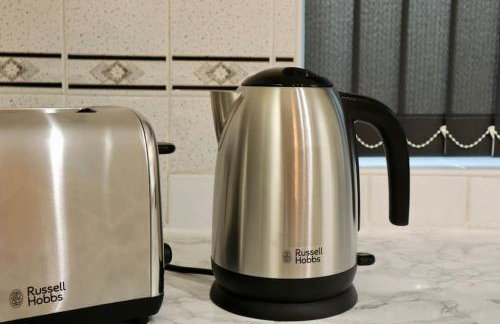 Lovely staycation with family FREE Parking & WiFi - Foto 59