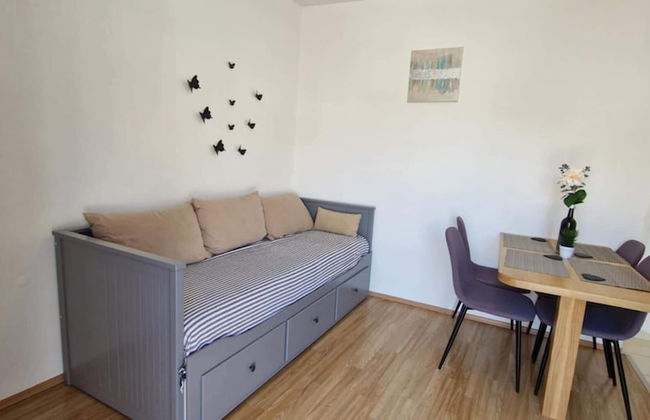 Sea-view Apartment - Sleeps 4, Parking & Balcony - Foto 22