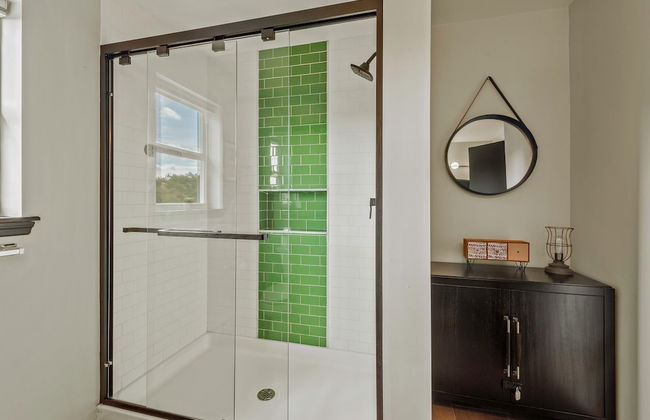 Mountain Mindset by Avantstay Pool Hot Tub Game Room Firepit - Photo 34