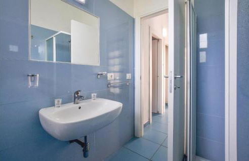 Two-Bedroom Holiday Home In Baia Domizia Saurunca - Foto 23