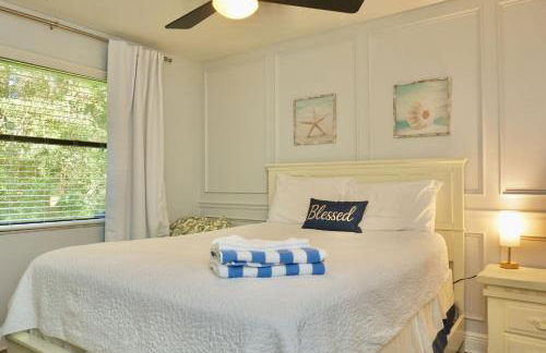 5BR House - Pool - Hot Tub - 8 Min to Hannah Park - Foto 52