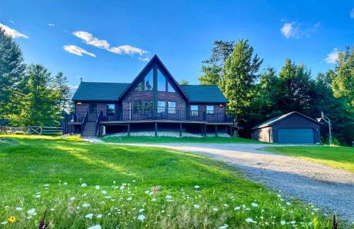 Adirondack Alpine Cabin with Hot Tub, Near Whiteface, Lake Placid, Game Rm, Fenced Yard, Views - Foto 1