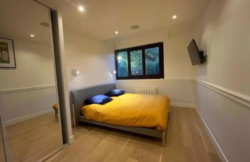 T3 familial et neuf aux portes de Paris à Suresnes et parking - Foto 10