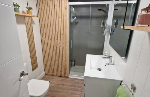 Apartamento con vistas al mar y montaña - Piscina - Foto 8