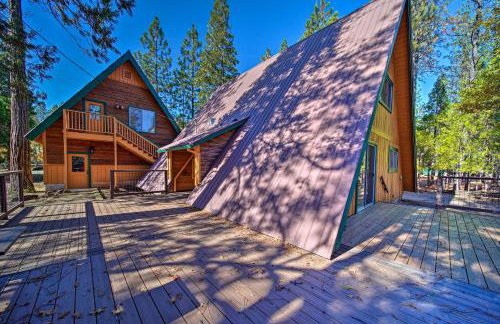 Hike and Fish, Less Than 1 Mi to Trinity Lake Rustic Cabin! - Foto 2