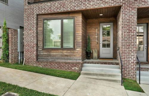 Rooftop Deck & Shuffleboard BBQ Near Downtown - Foto 50