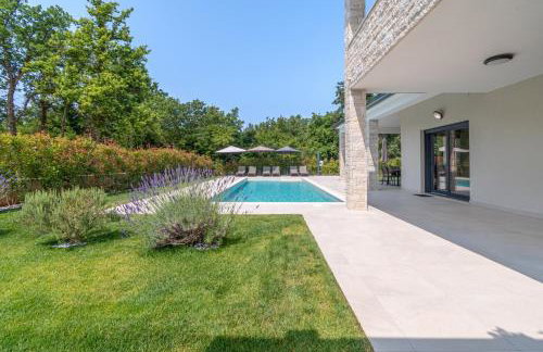 NEW! Luxury Villa Carlotte with 11m pool - Foto 7