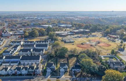 Luxury 4BR Escape - Premium Modern Comfort - Foto 59