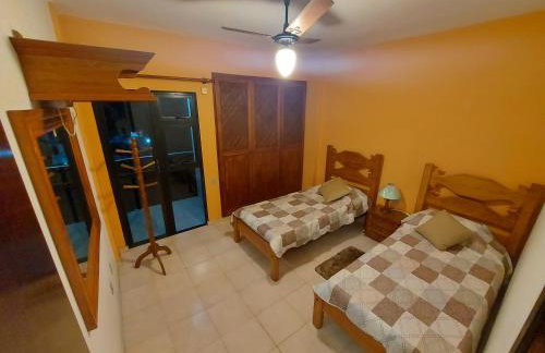 Apto 04 qtos, aconchegante, localizado em prédio frente Praia do Forte - Foto 10