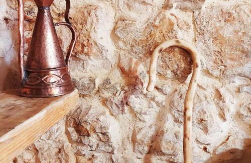 Agios Ioannis Stone Cottage with Private Heated Pool & Hydro-massage - Foto 35