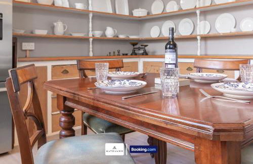 The Ritz 2 Bedroom Serviced Apartment By AltoLuxoExperience Short Lets & Serviced Accommodation With Free Wifi - Foto 24