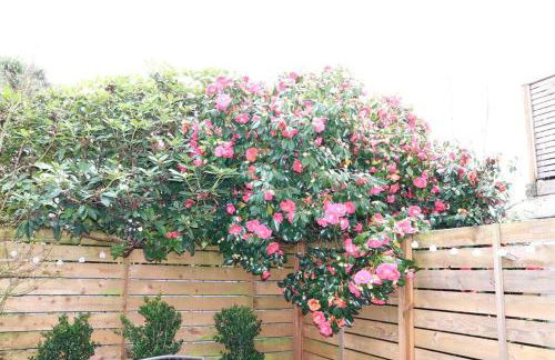 Entire Stunning Townhouse 3br/2.5ba w Parking - Foto 25