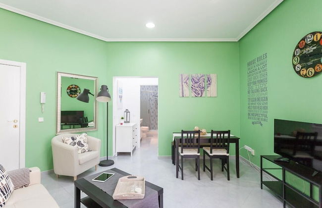 Sunny Urban Apt. Historic District - Sol - Photo 26