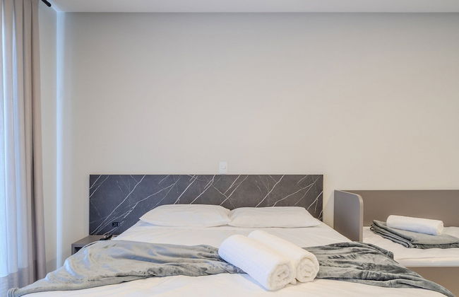 VFR Estudios proximos a praia de Bombas - Foto 8