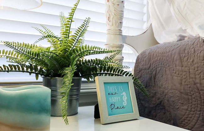 Vibrant Bungalow 2 Minutes to the Beach - Foto 15