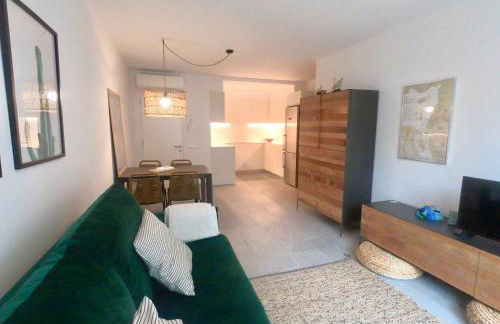 Apartamento nuevo en el centro con garaje - Foto 3