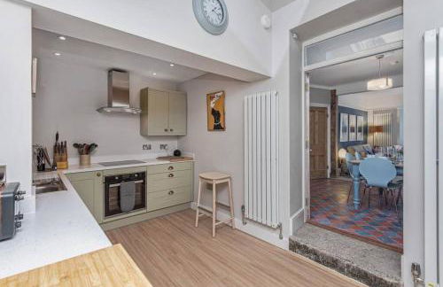 Glanrhyd Townhouse in Central Dolgellau with Parking and Bike Storage - Foto 24