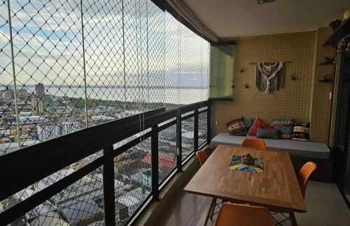 Apt amplo e confortável no umarizal com bela vista da baia - Foto 2