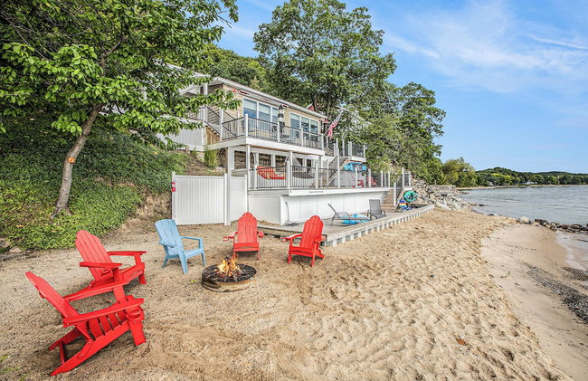 Stunning Newly Renovated Modern Beach House - 7633 - Foto 19