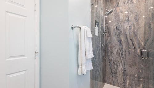 Tropical Oasis with Heated Pool - Foto 5, Shower